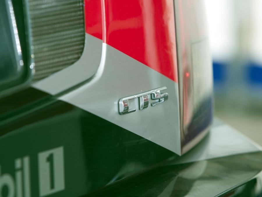  Cadillac CTS-V Race Car 2004 года  (фото 6 из 33)
